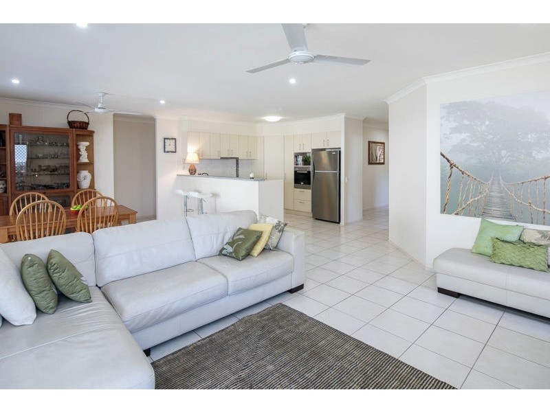 13A Nottinghill Street, Birkdale QLD 4159
