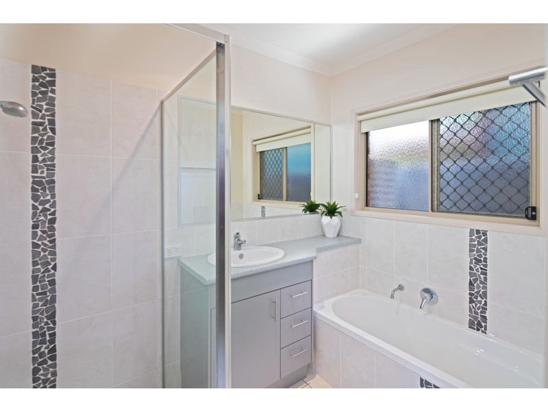 13A Nottinghill Street, Birkdale QLD 4159