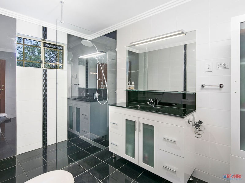 35 Oakwood Street, Capalaba QLD 4157