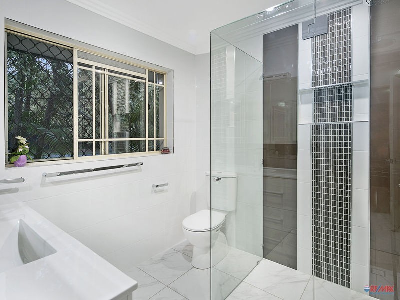 35 Oakwood Street, Capalaba QLD 4157