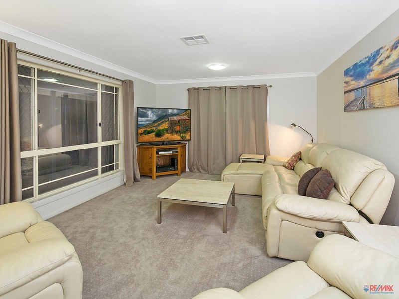 35 Oakwood Street, Capalaba QLD 4157