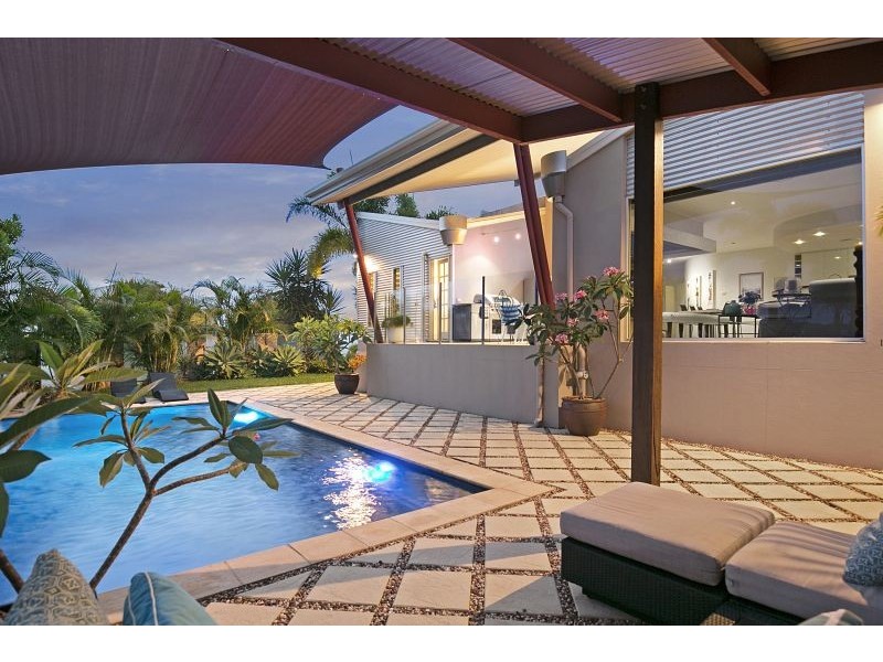38 Attenborough Circuit, Redland Bay QLD 4165