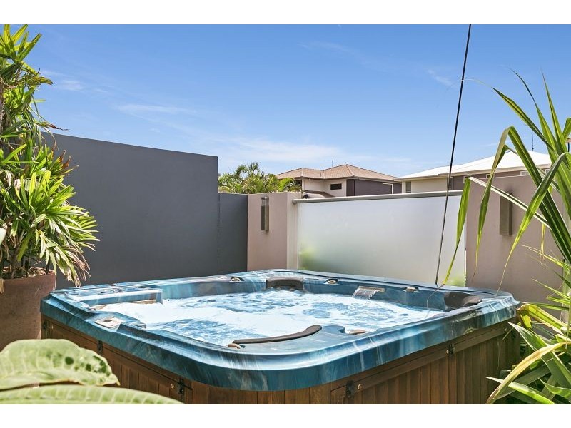38 Attenborough Circuit, Redland Bay QLD 4165