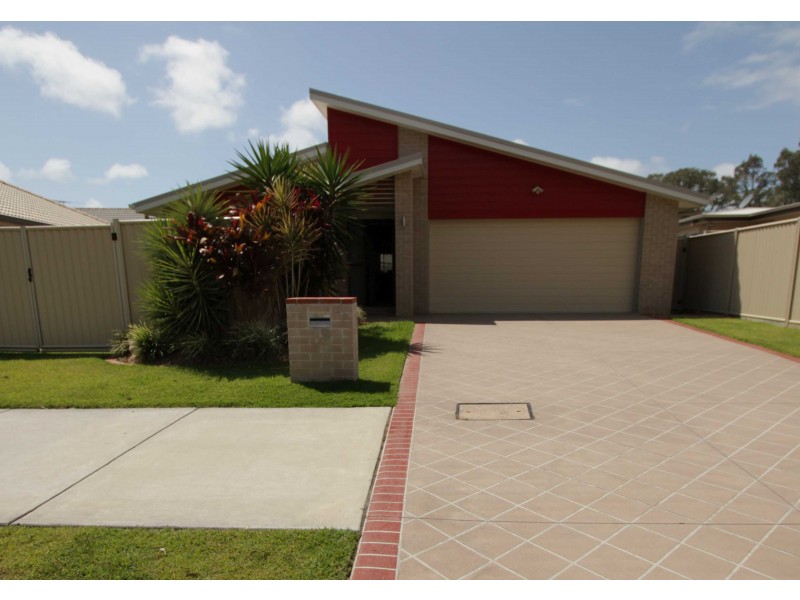 13 Jerry’s Place, Thornlands QLD 4164