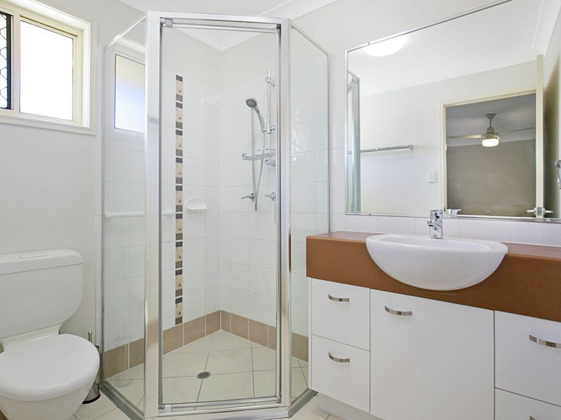 2/7 Wattle Street, Victoria Point QLD 4165