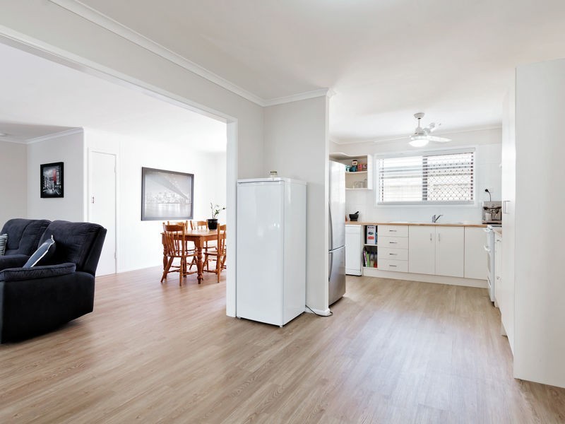 16 Randall Road, Birkdale QLD 4159