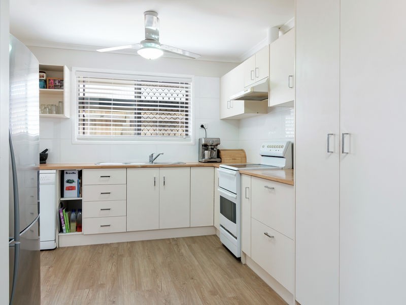 16 Randall Road, Birkdale QLD 4159