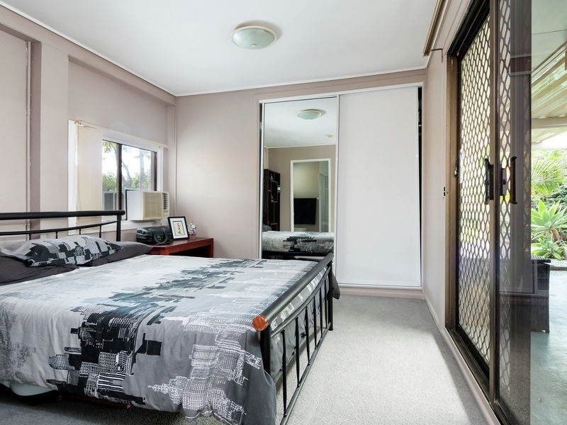 16 Randall Road, Birkdale QLD 4159