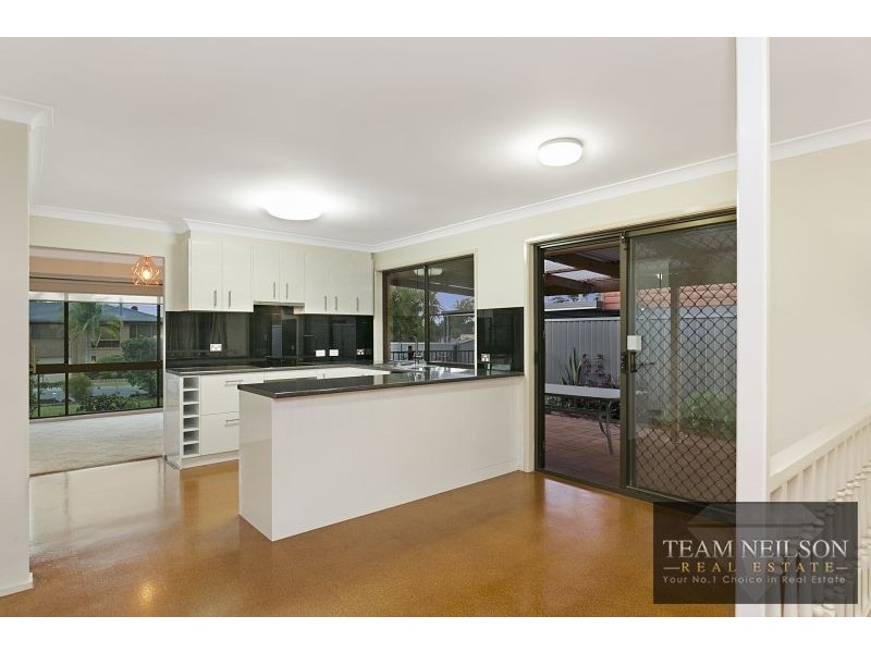 18 Mill Street, Redland Bay QLD 4165