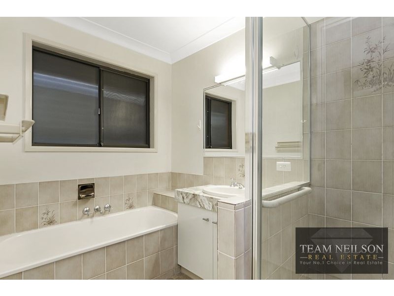 18 Mill Street, Redland Bay QLD 4165