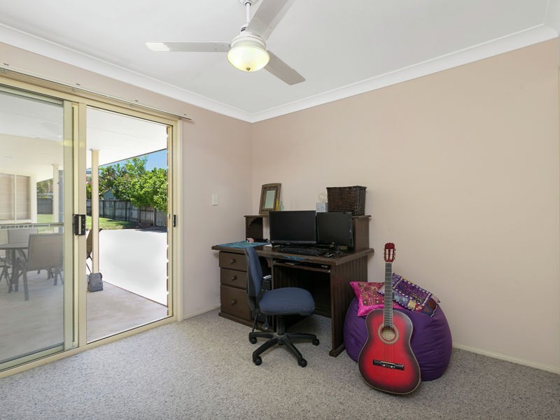 19 HOLLY ROAD, Victoria Point QLD 4165
