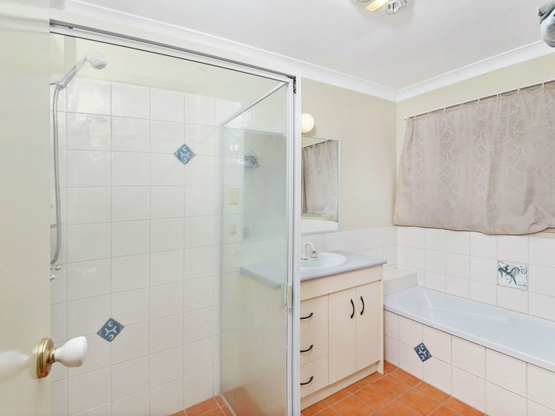 19 HOLLY ROAD, Victoria Point QLD 4165