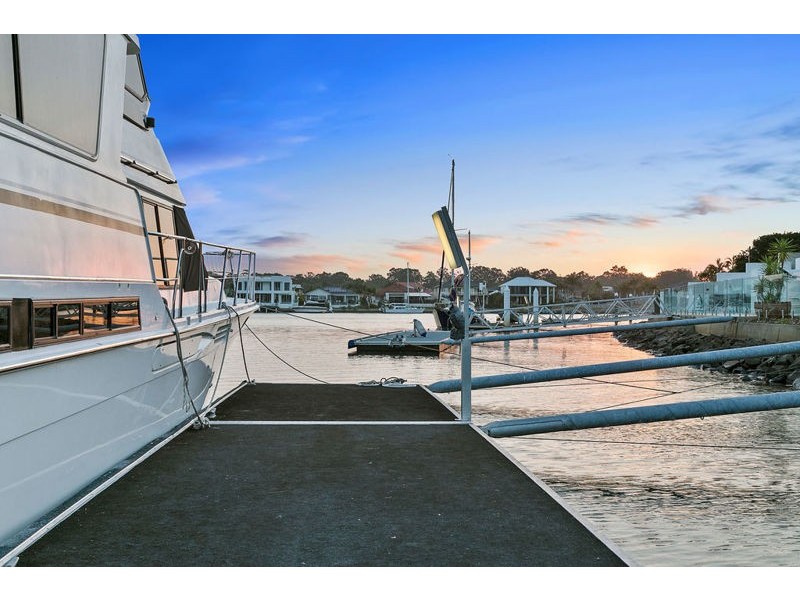 47 Plymouth Court, Raby Bay QLD 4163