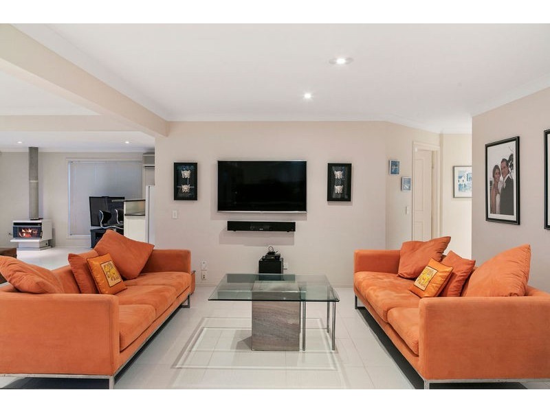 47 Plymouth Court, Raby Bay QLD 4163