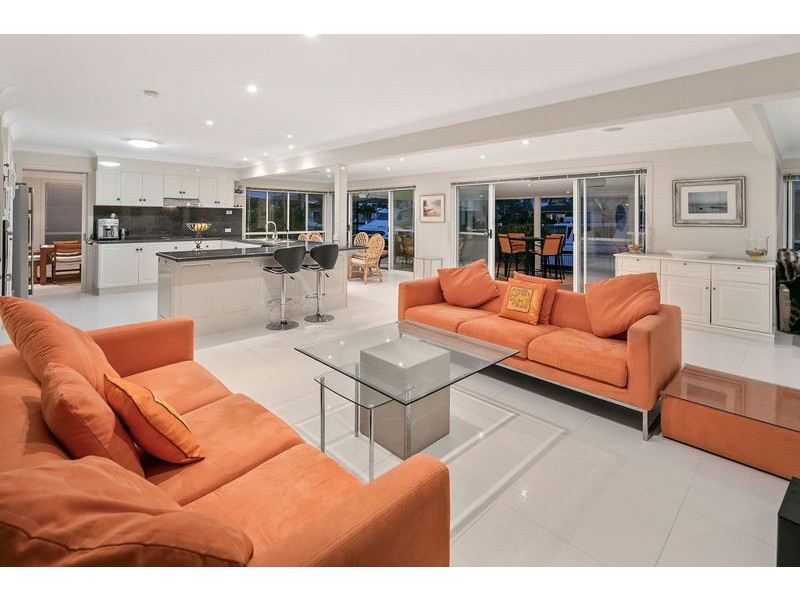 47 Plymouth Court, Raby Bay QLD 4163