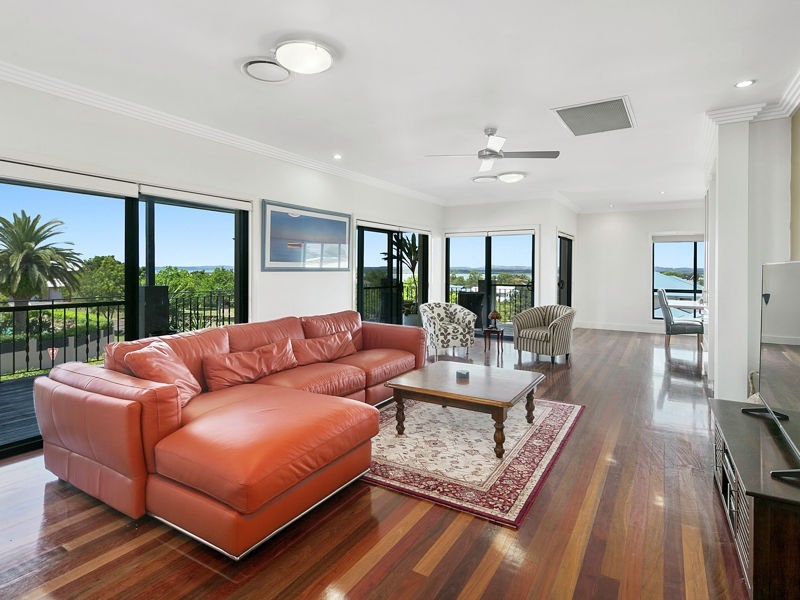 3 Keirnan Street, Redland Bay QLD 4165