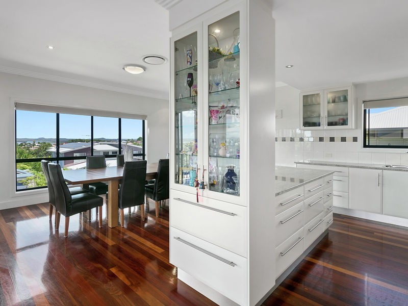 3 Keirnan Street, Redland Bay QLD 4165