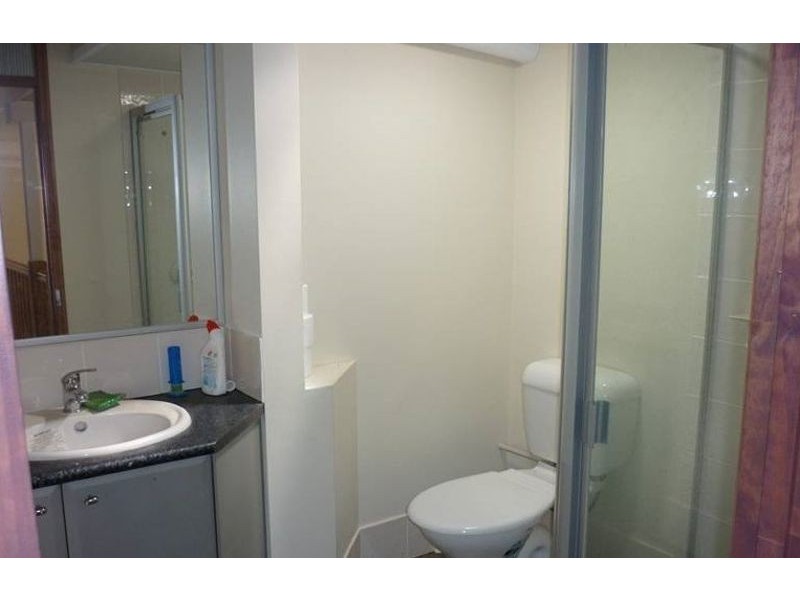 28 Kurrajong Rd, Russell Island QLD 4184
