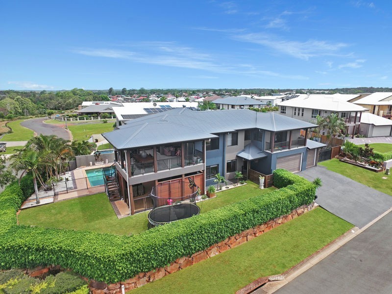 2 Baylink Drive, Redland Bay QLD 4165