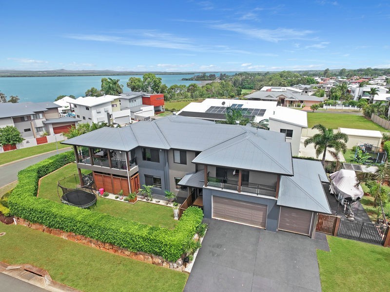 2 Baylink Drive, Redland Bay QLD 4165