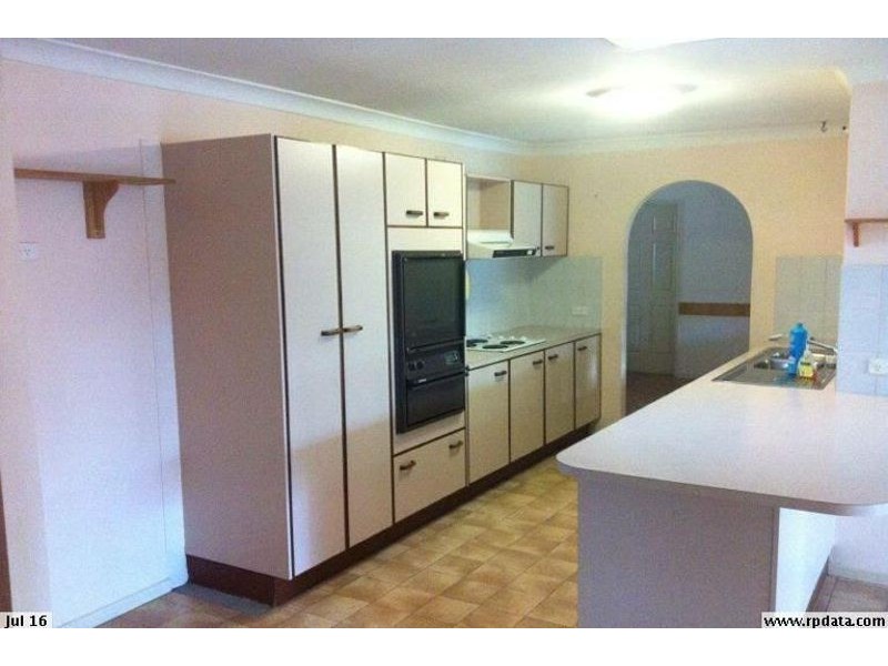 2 Nadia Ct., Capalaba QLD 4157