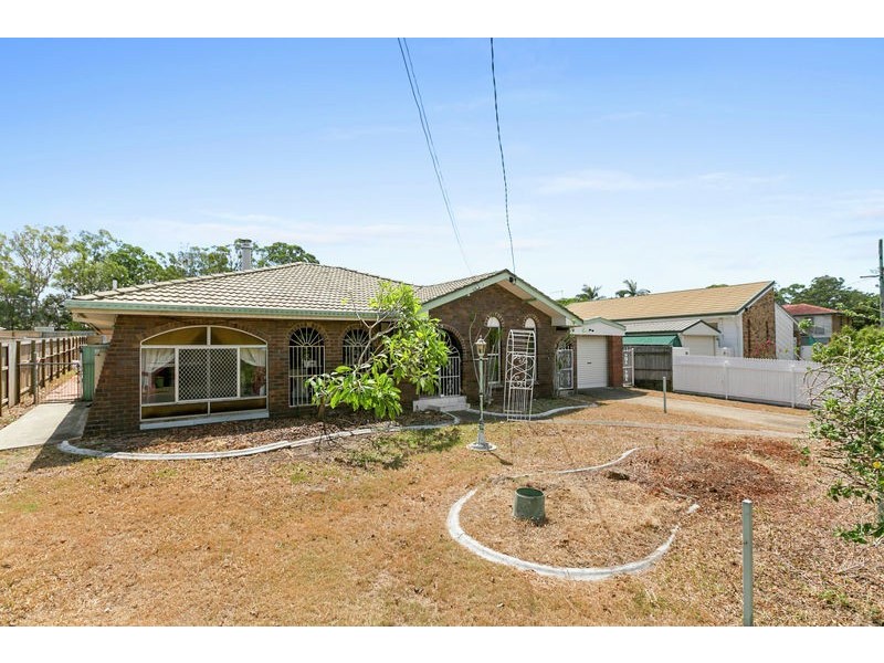 3 Lawn Terrace, Capalaba QLD 4157