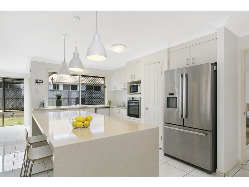 12 Forrest Street, Redland Bay QLD 4165