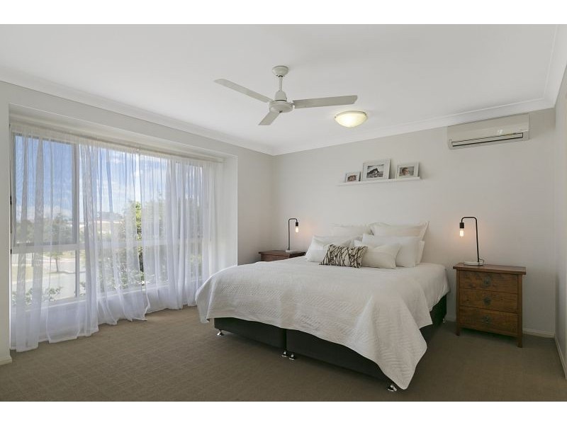 12 Forrest Street, Redland Bay QLD 4165