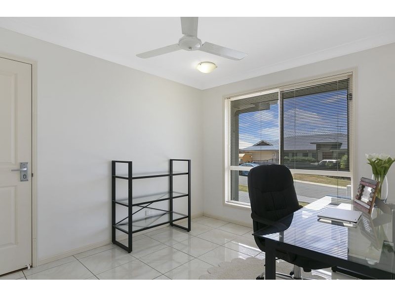 12 Forrest Street, Redland Bay QLD 4165