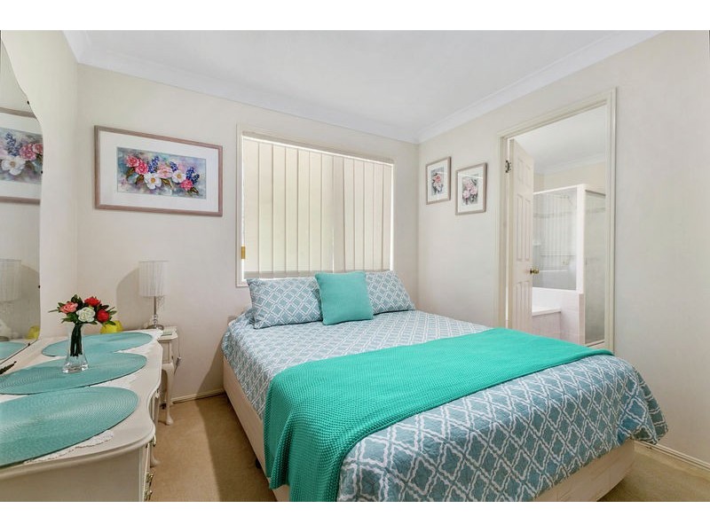 38 School Road, Victoria Point QLD 4165