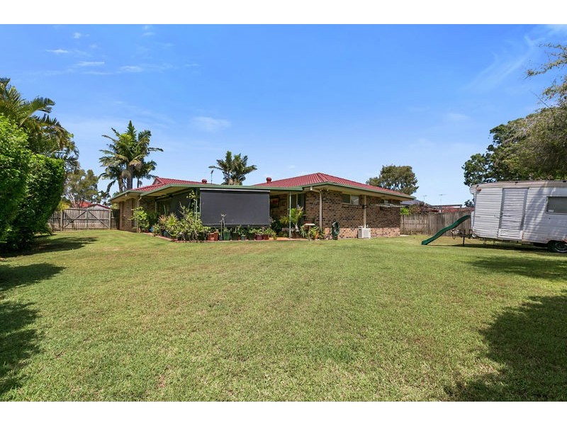 38 School Road, Victoria Point QLD 4165