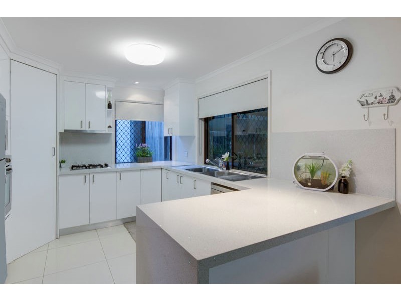 5 Osmond Court, Alexandra Hills QLD 4161