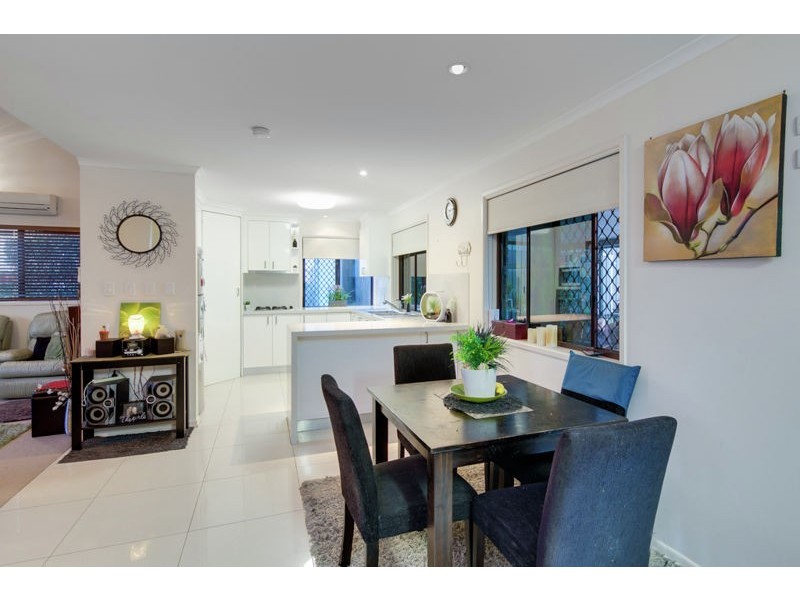 5 Osmond Court, Alexandra Hills QLD 4161