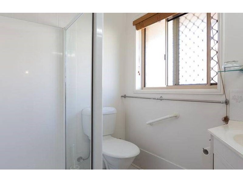 2 Nottingham Drive, Victoria Point QLD 4165