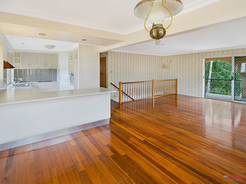 9 Warner Street, Wellington Point QLD 4160