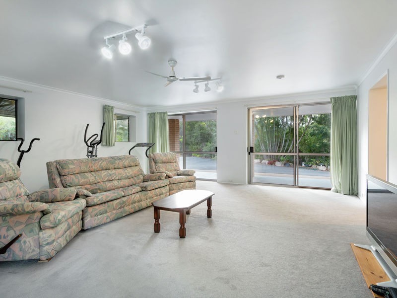 28 Henderson Road, Sheldon QLD 4157