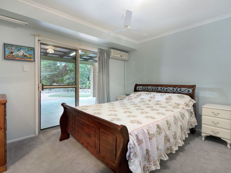 28 Henderson Road, Sheldon QLD 4157