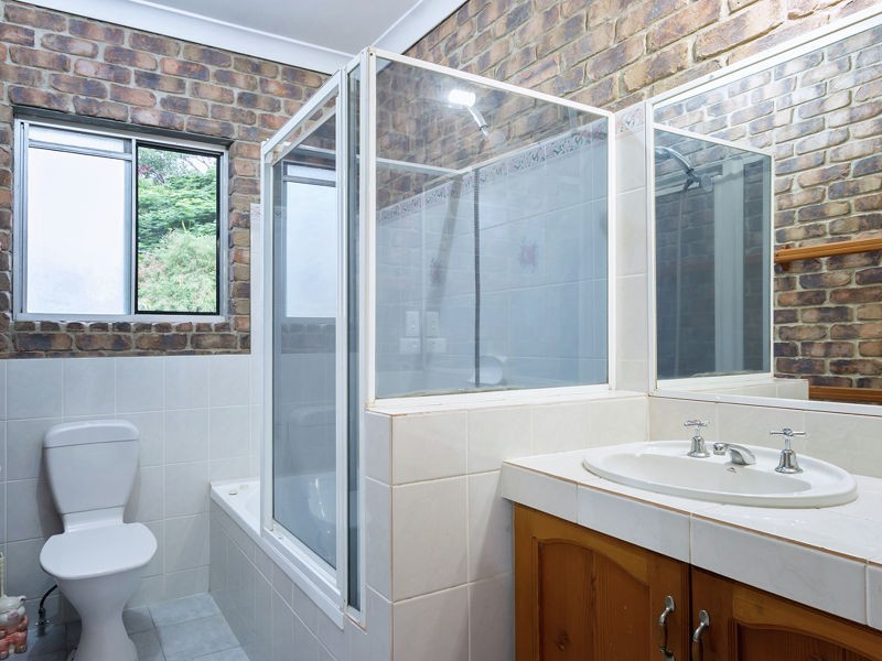 28 Henderson Road, Sheldon QLD 4157