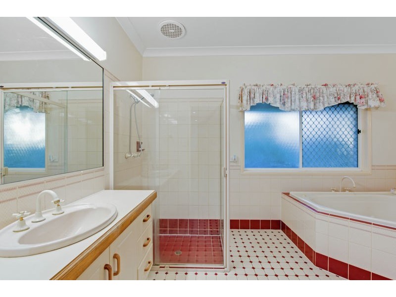 9 Piccolo Court, Victoria Point QLD 4165