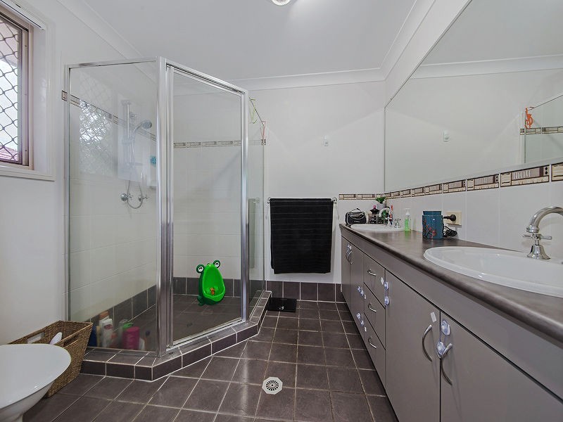 2 Dasen street, Thornlands QLD 4164