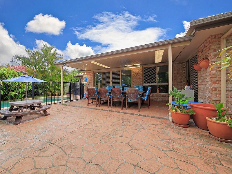 2 Dasen street, Thornlands QLD 4164