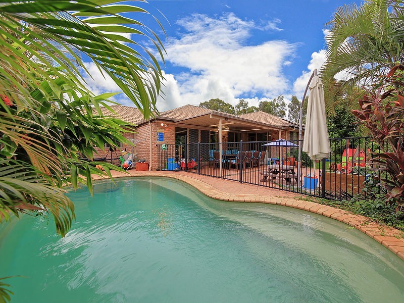 2 Dasen street, Thornlands QLD 4164