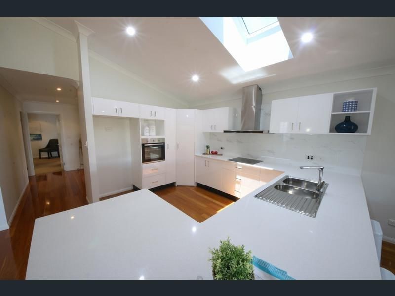 18 Cross Lane, Cleveland QLD 4163