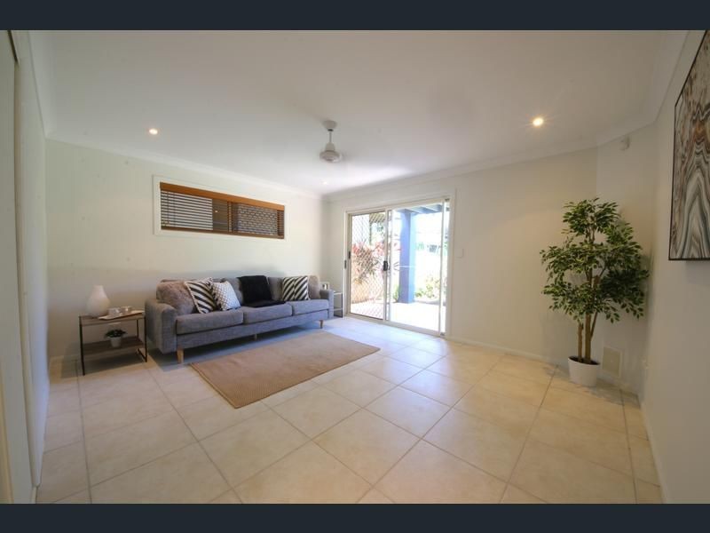 18 Cross Lane, Cleveland QLD 4163