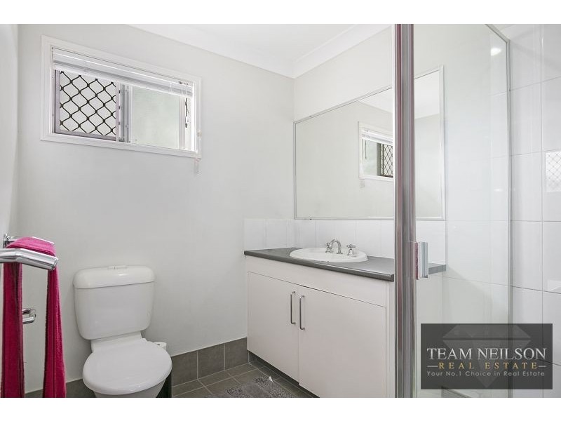82 Brookvale Drive, Victoria Point QLD 4165