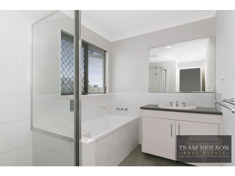 82 Brookvale Drive, Victoria Point QLD 4165