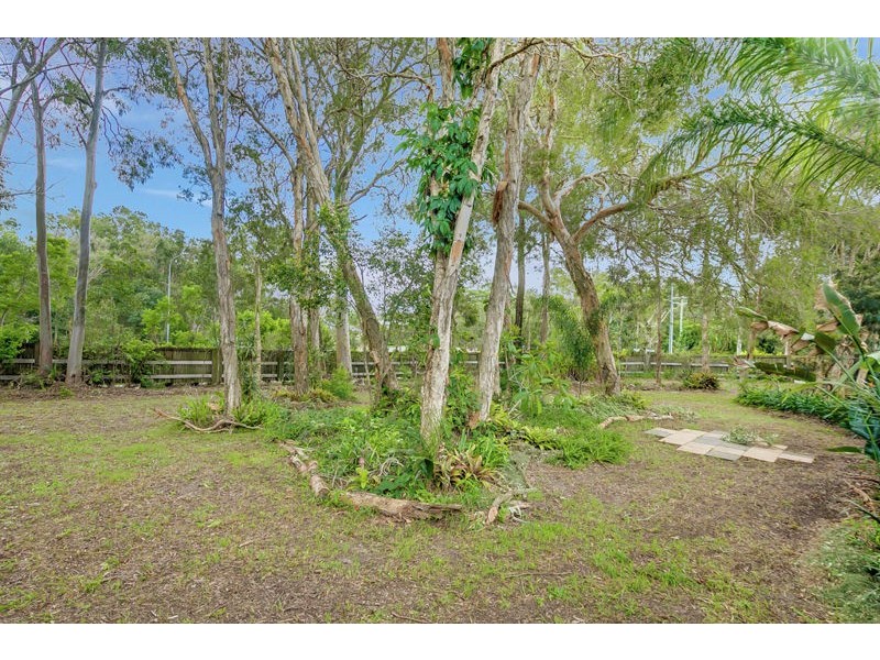 1-3 Oakland Avenue, Redland Bay QLD 4165