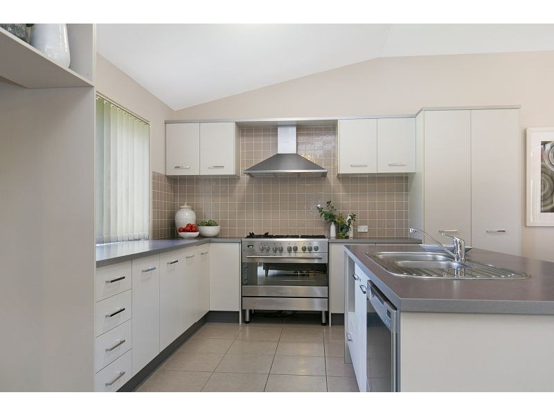 6 Truscot Place, Thornlands QLD 4164