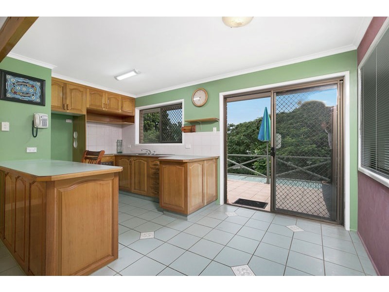 13 Station Street, Wellington Point QLD 4160