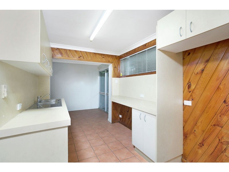 13 Station Street, Wellington Point QLD 4160